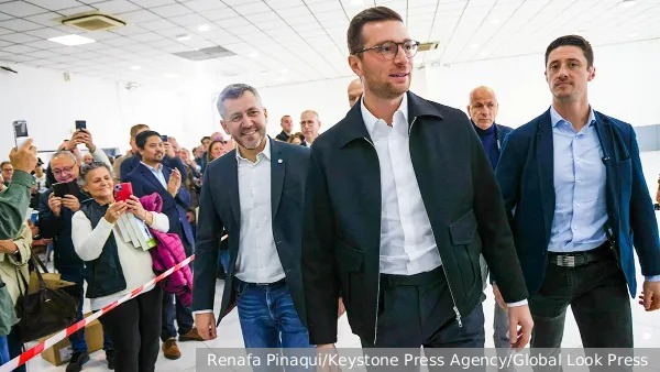 Во Франции ведут бесчестную войну с самым перспективным кандидатом в президенты