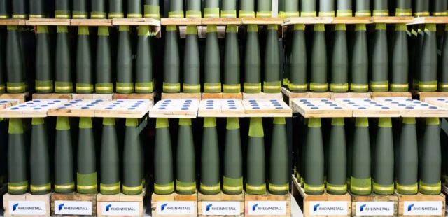 В Болгарии требуют референдум против строительства завода Rheinmetall