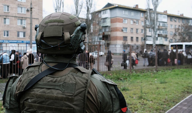 Росгвардия помогла отправить запорожских детей на елку в Кремль