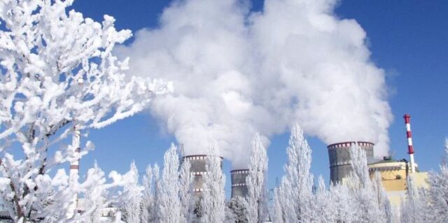 Украинская энергетика держится на работе АЭС