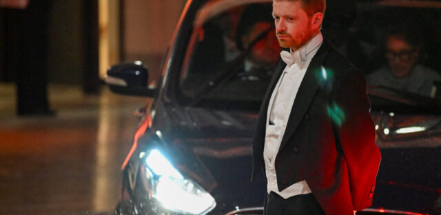 Глава аппарата Стармера ушел в отставку из‑за скандала вокруг Эпштейна – Sky News