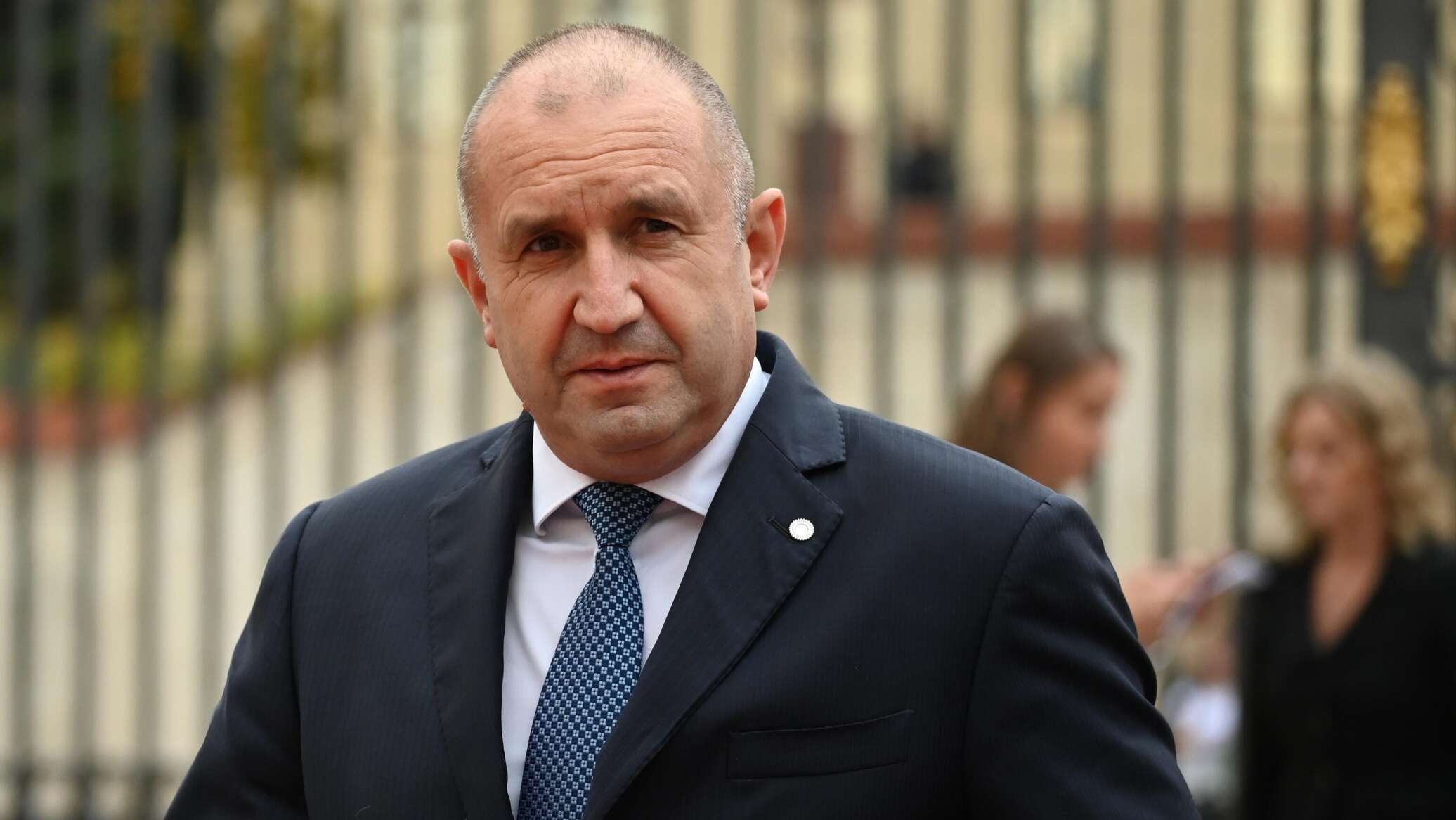 Экс-президент Болгарии Румен Радев еще не создал партию, но уже выиграл парламентские выборы?