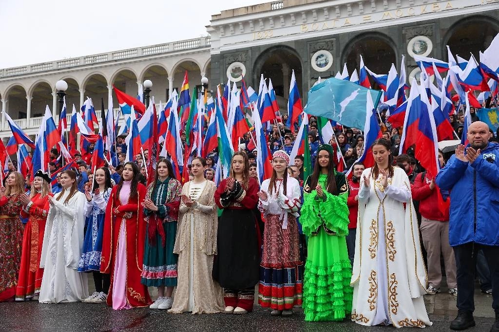 Единство народов – локомотив развития России