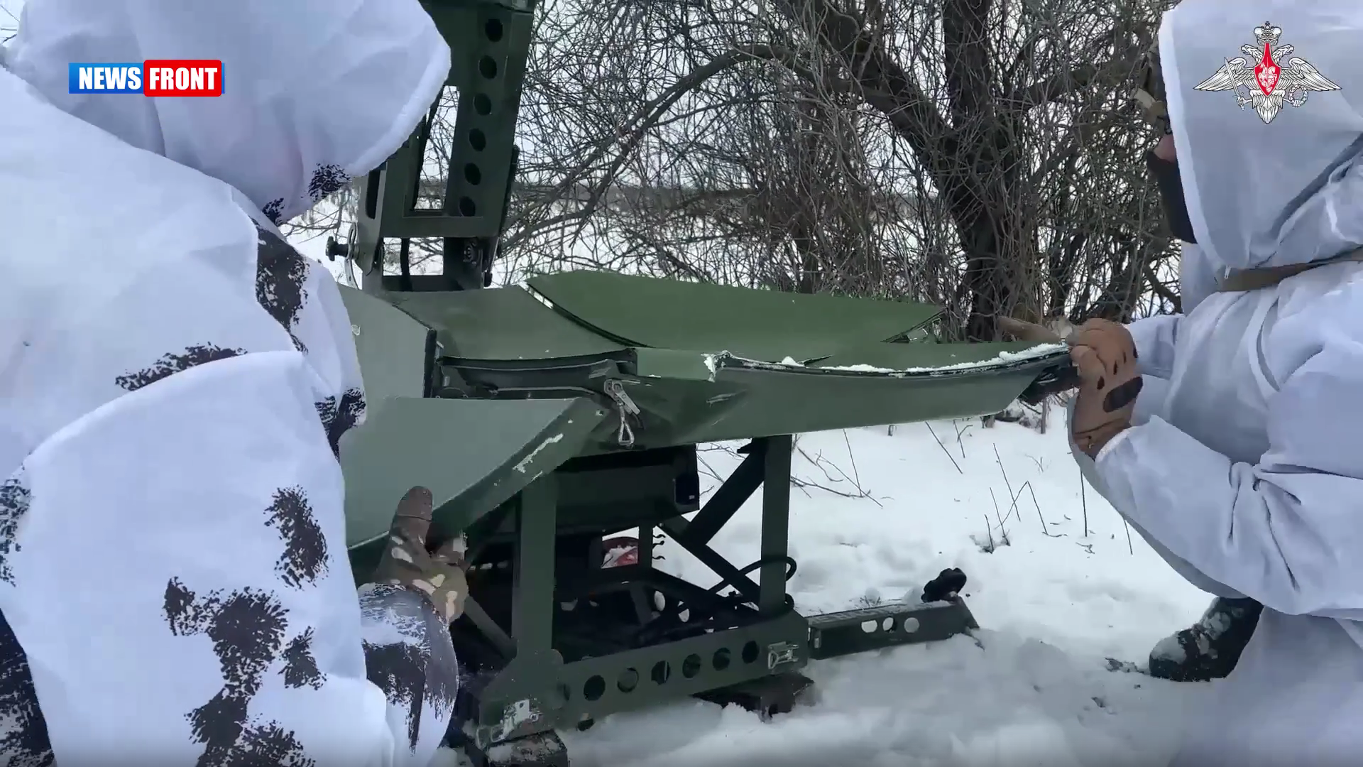 Военнослужащие группировки «Днепр» устранили поломку на линии связи между подразделениями в Херсонской области