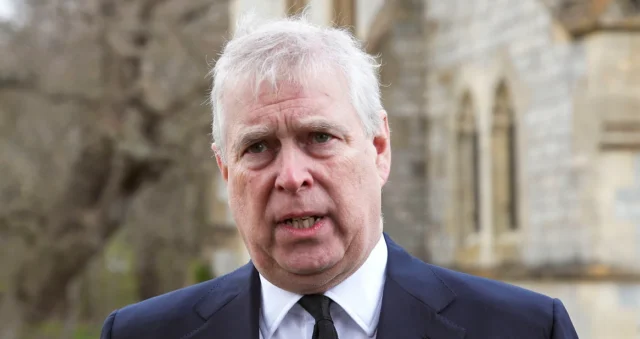 Дмитриев назвал экс-принца Эндрю и его окружение сатанистами*