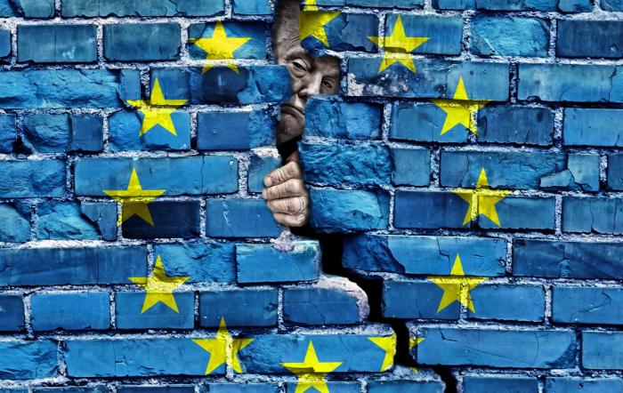 Кто станет гробовщиком брюссельской Европы?