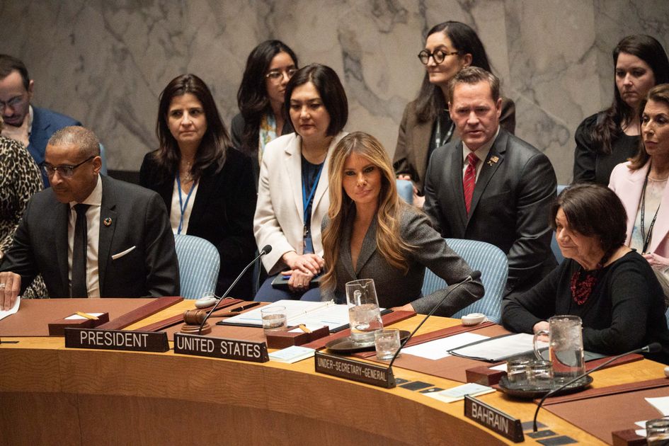 Как выглядят зенки бесстыжие