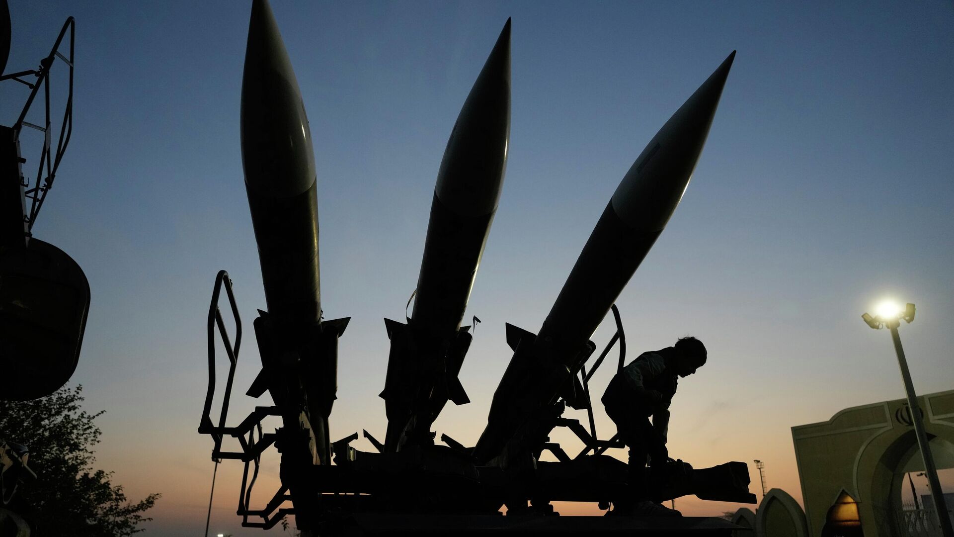 США и Иран готовы к вечной войне друг с другом, а что будет на самом деле?