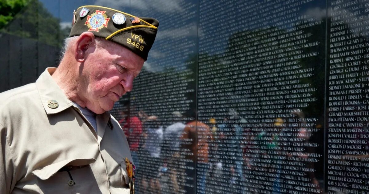 Ветераны армии США против наземной операции в Иране – Владимир Карасев