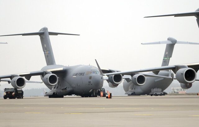 Пентагон планирует перебросить еще 10 тысяч военнослужащих на Ближний Восток – WSJ