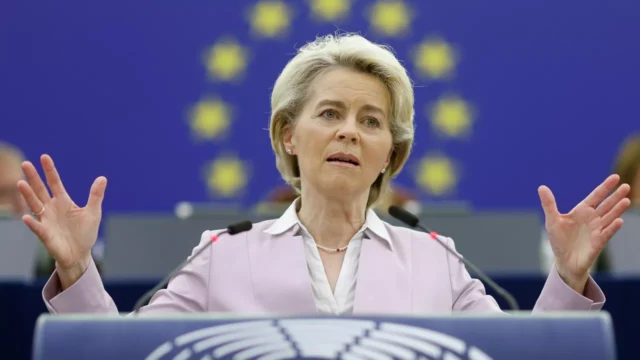 Глава Еврокомиссии может получить новый вотум недоверия – Politico