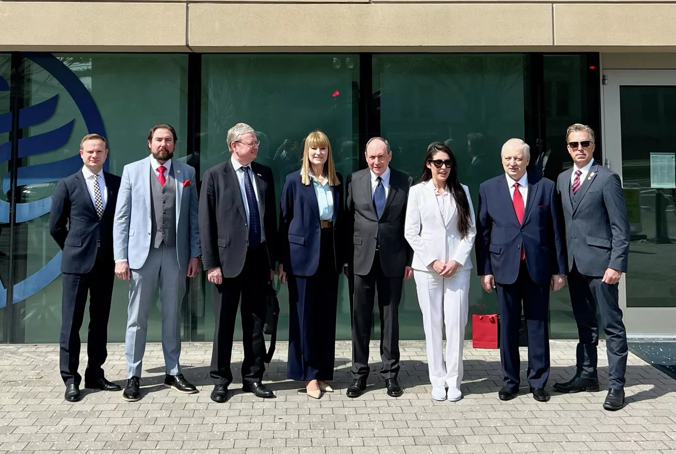 Разморозка диалога: Российская делегация в США – шаг к восстановлению контактов