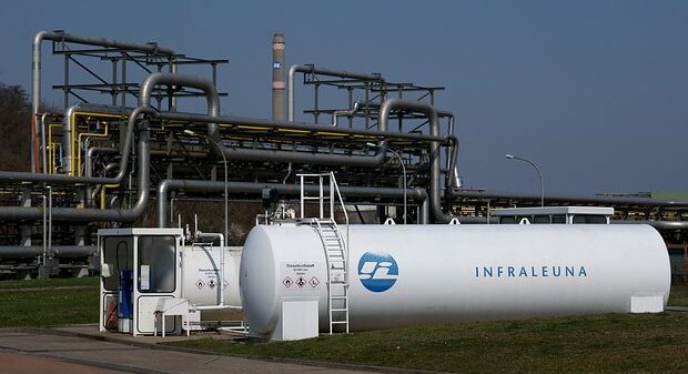 Украине грозит дефицит дизельного топлива – Reuters