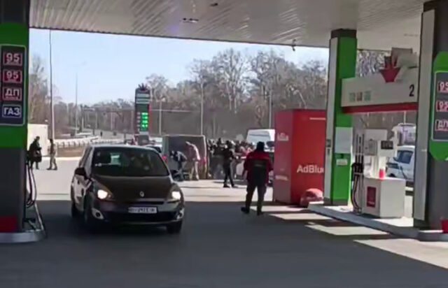 В Полтаве гражданские подрались с сотрудниками ТЦК