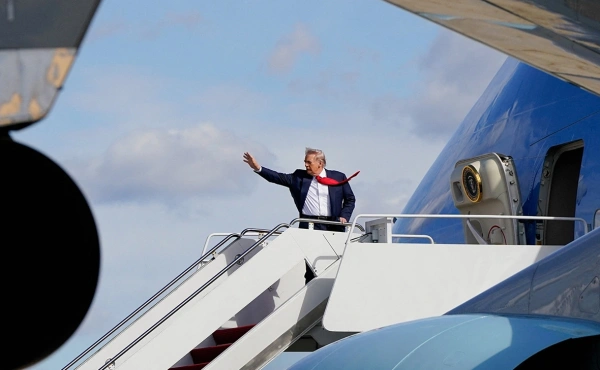 Рейтинги Трампа продолжают пикировать