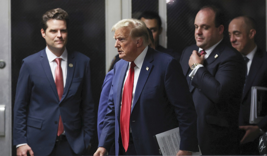 Как Трамп и его команда пытаются скрыть крупнейший провал США за последнее время