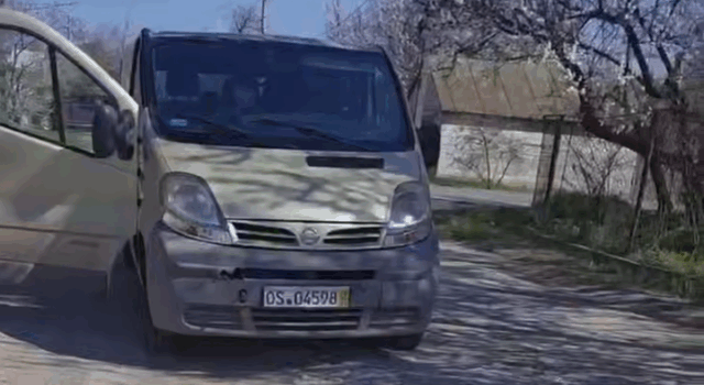 На Украине мужчина снял на видео нападение сотрудника ТЦК