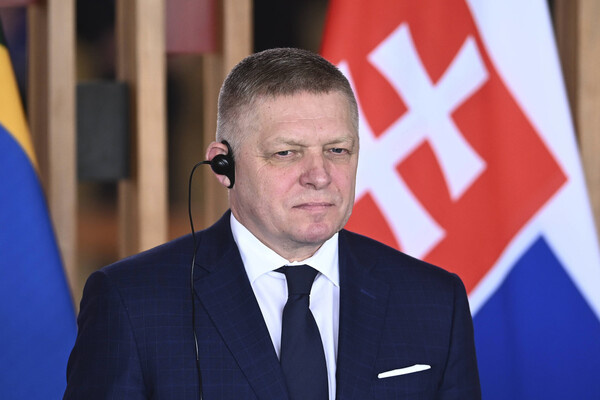 Политик Гашпар осудил запрет стран Балтии на перелет борта Фицо в РФ