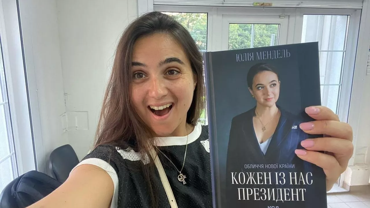 Чей темник озвучивает Мендель?