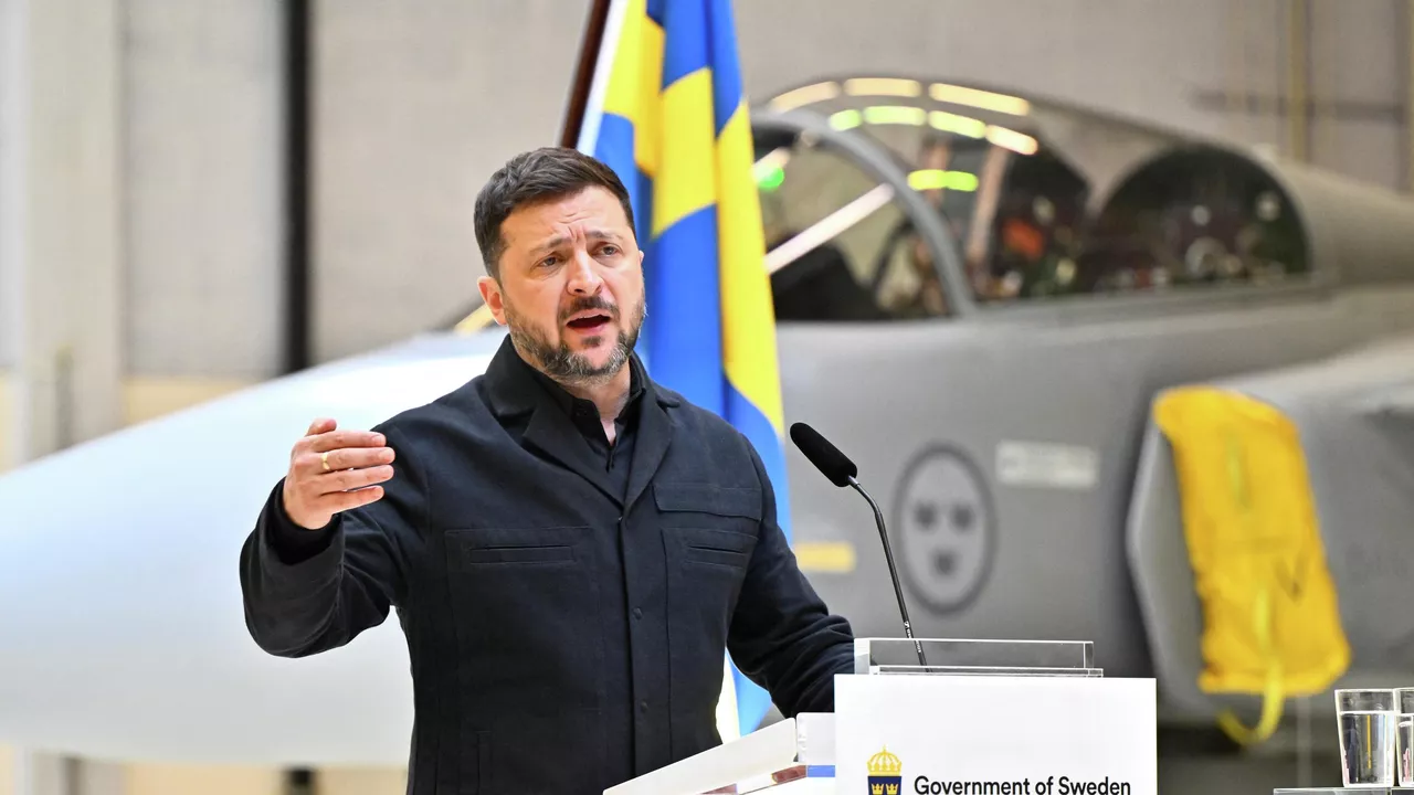 Мема прокомментировал запуски украинских дронов в страны Евросоюза