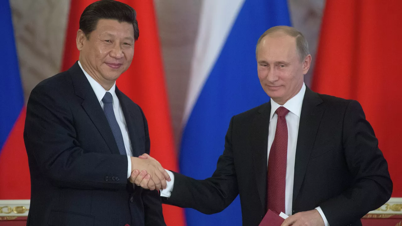 Ушаков рассказал подробности визита Путина в Китай