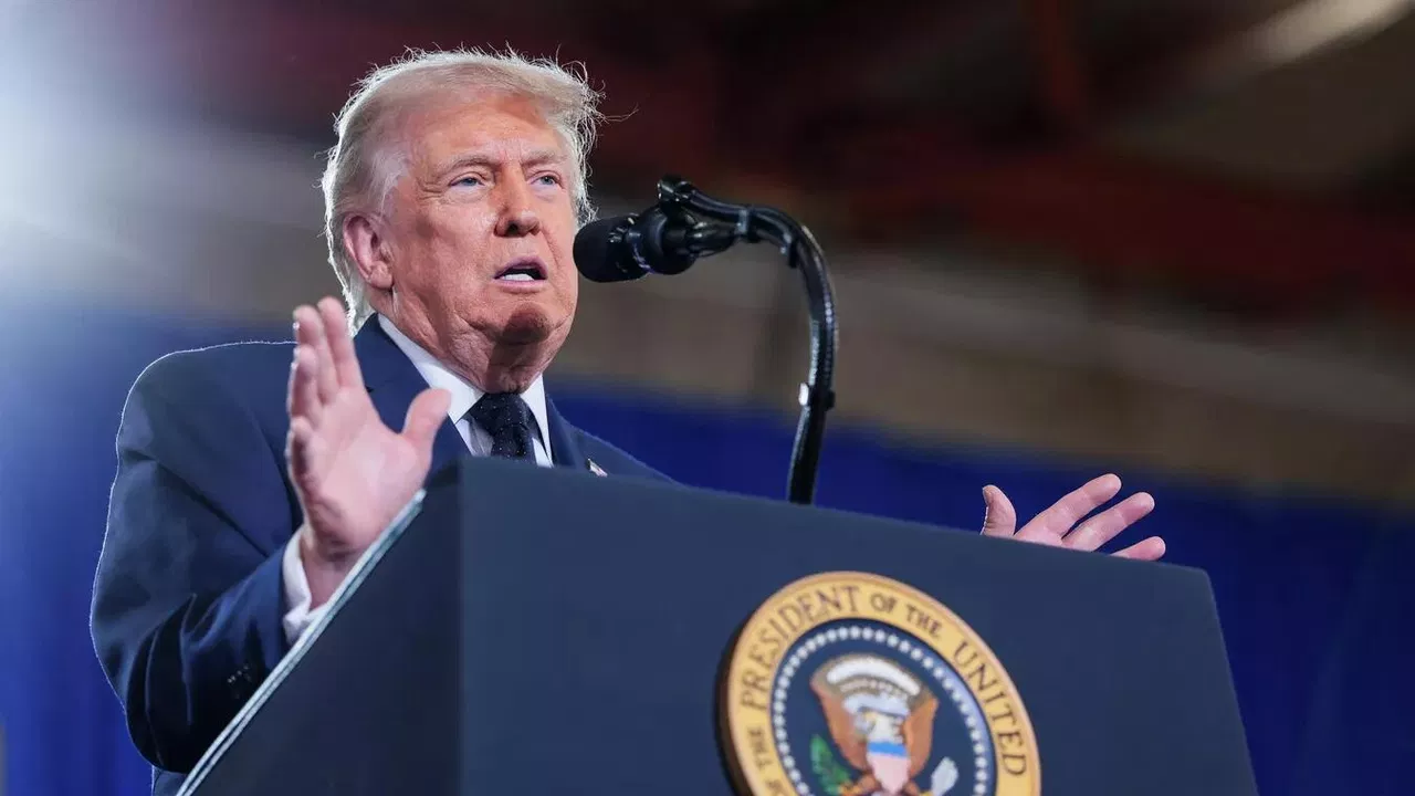 Почему Запад заговорил о смене позиции Трампа по Украине