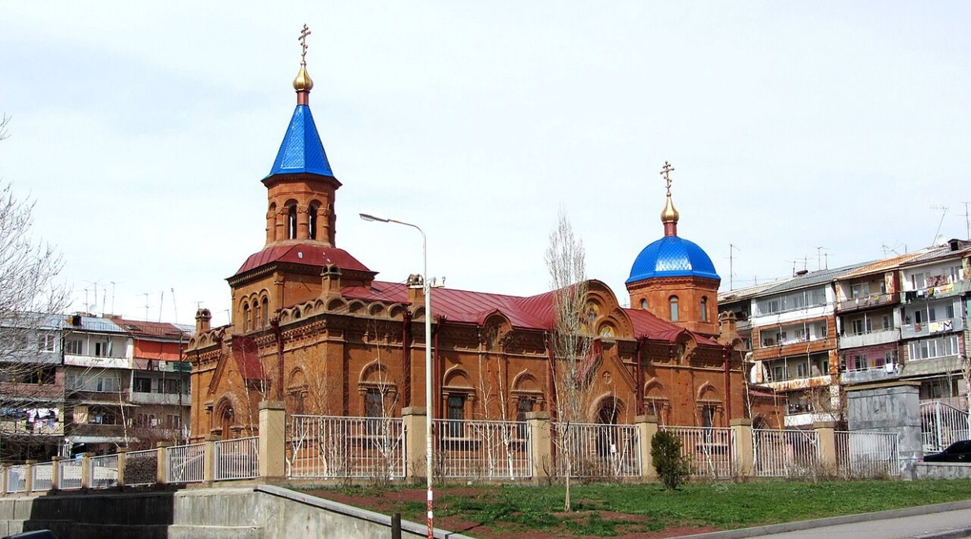 Русскую православную церковь в Армении атакуют по украинской методичке