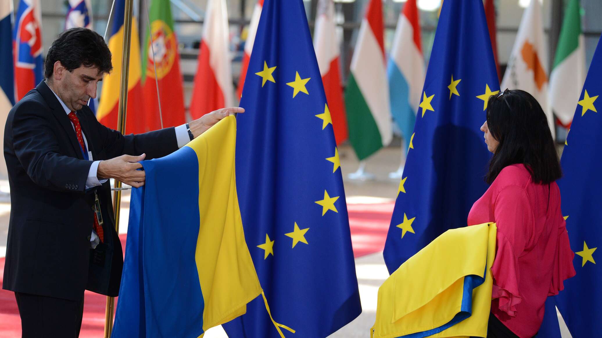 Украина в ЕС: куда ни кинь, везде клин