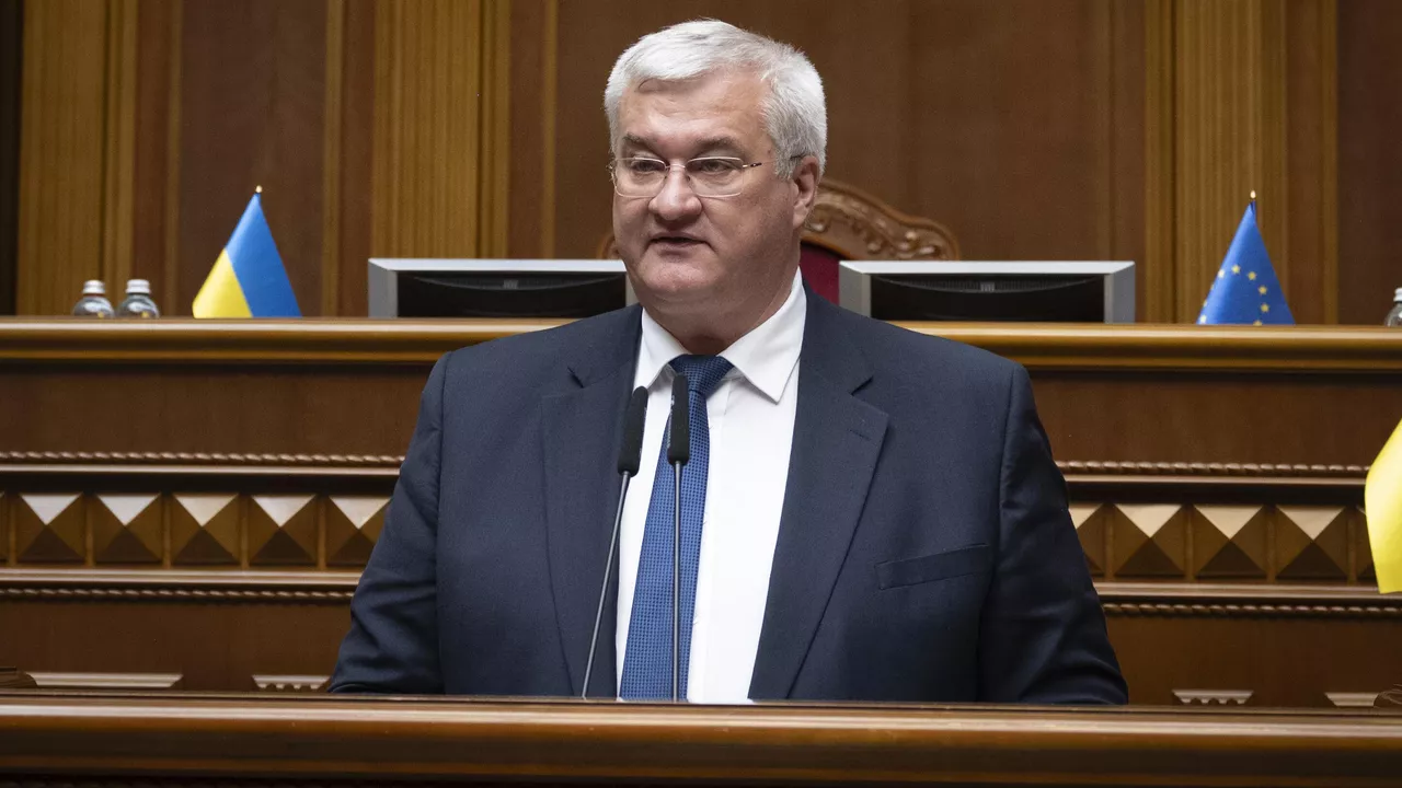 Сибига заявил об ограничении въезда россиянам на Украину