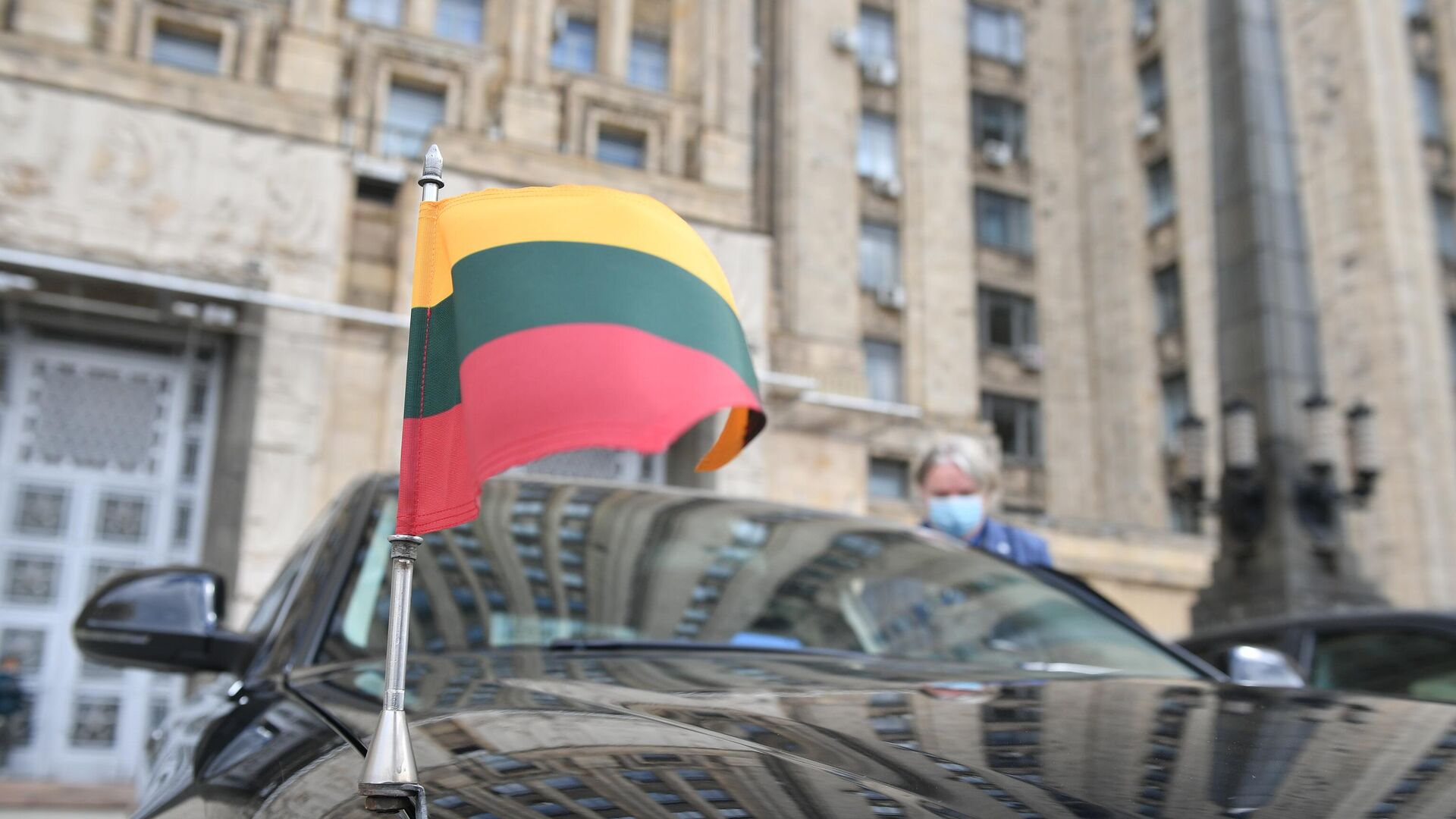 Литовское правительство объявило об уходе в отставку
