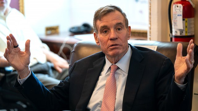 Конституционный кризис накрыл разведсообщество США