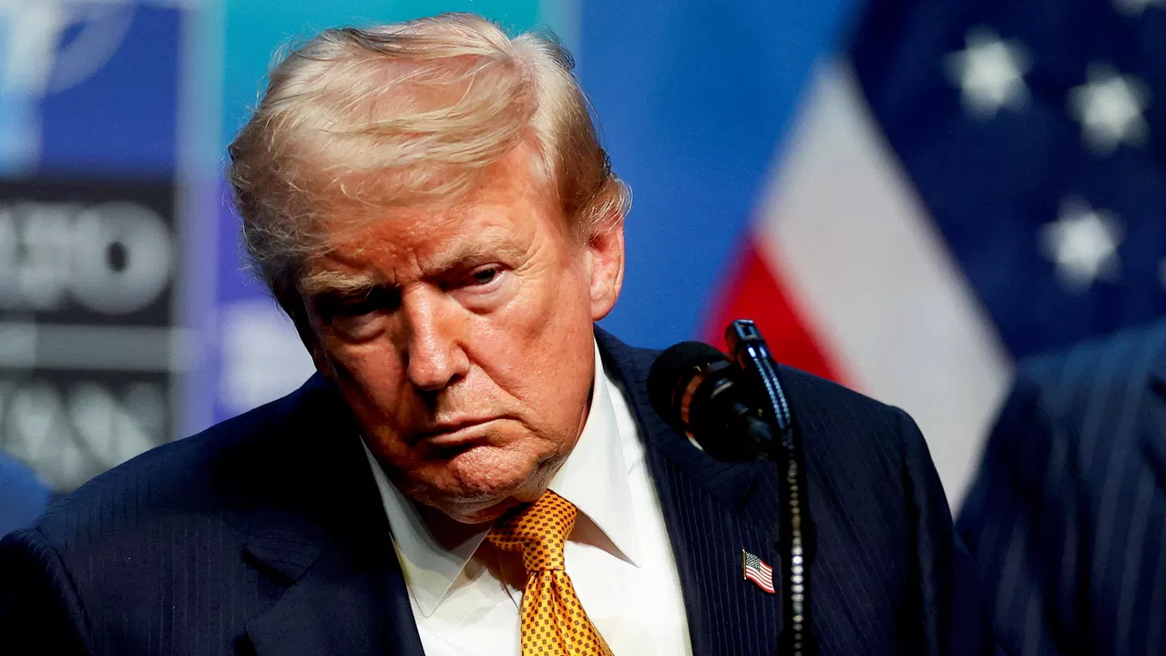 Трамп пригрозил Ирану «жесткими ударами»