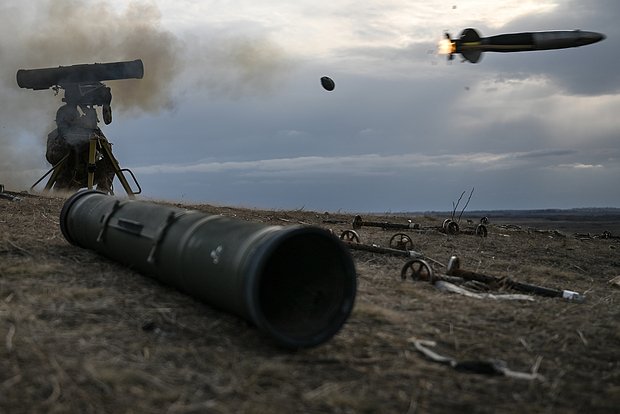 «Ростех» передал ВС России партию установок и ракет «Корнет»