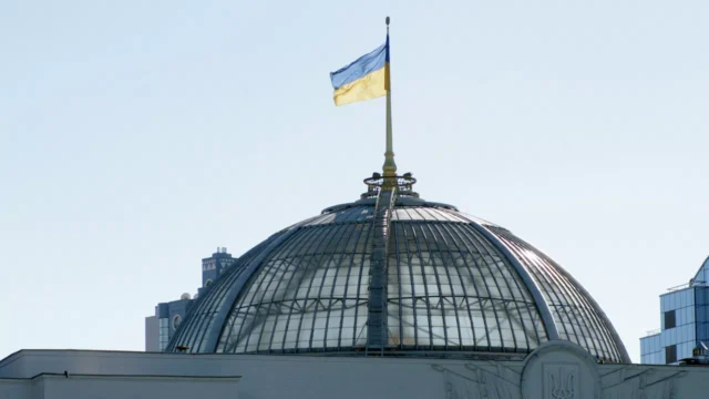 Киселев заявил, что Зеленский сопротивляется выборам из‑за риска уголовного преследования