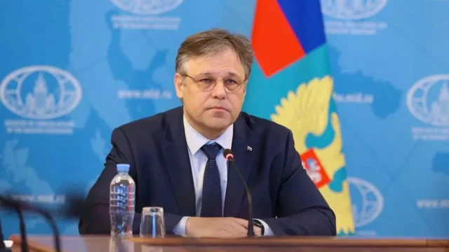 Мирошник заявил, что Запад использует Украину как полигон