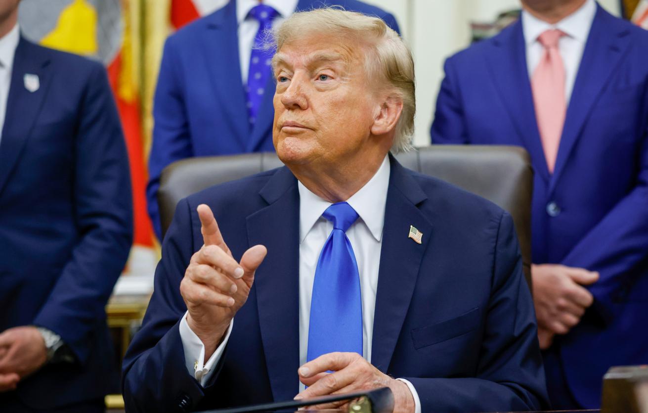 Трамп хочет встретиться с Путиным, когда Россия и Украина будут готовы к миру