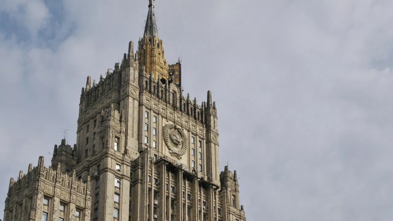 В МИД назвали призывы ЕС к диалогу «сотрясанием воздуха»