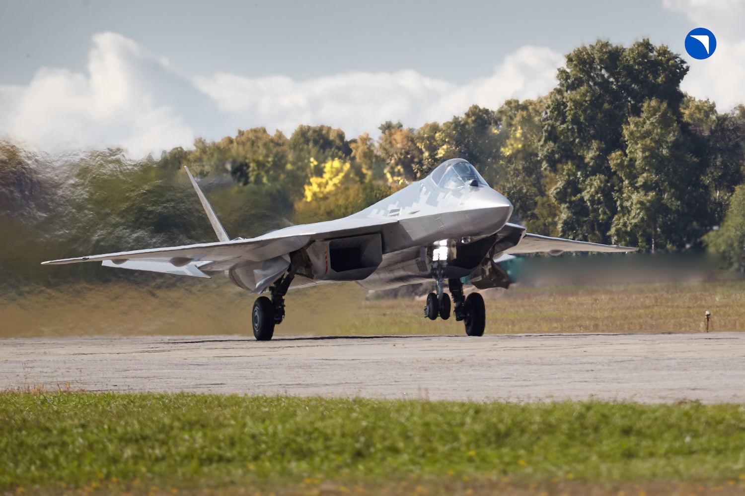 ОАК передала в войска партию новых самолетов Су-57