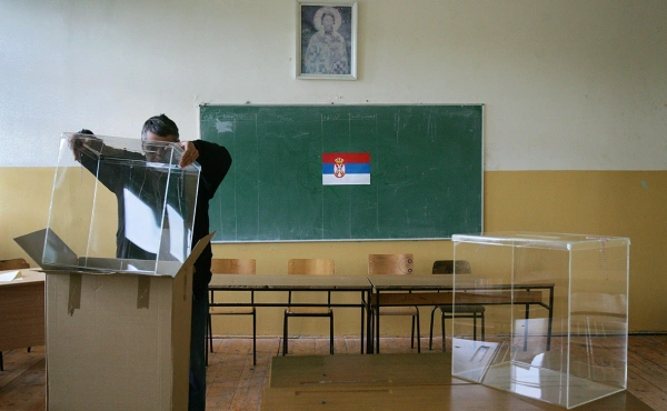 Сербия шагнула в европропасть