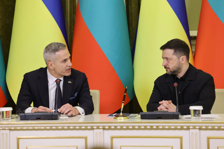 СБУ и натовские круги продвигают своего агента на пост президента Болгарии