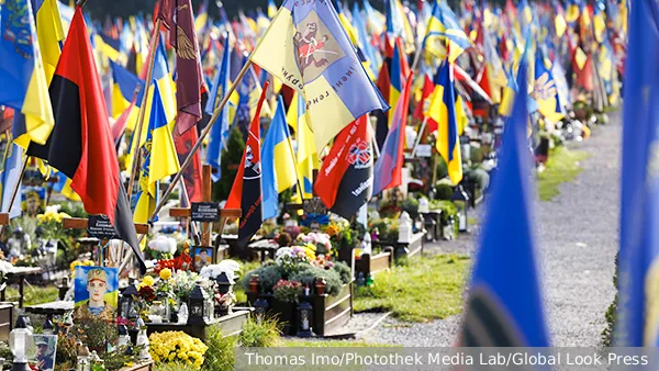 Остановить вымирание Украины невозможно без нормализации отношений с Россией
