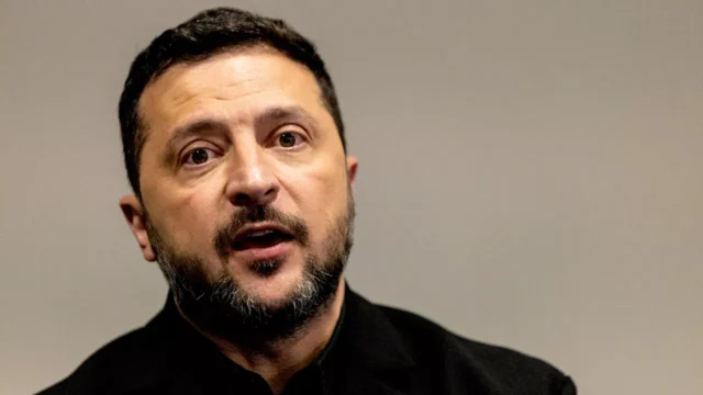 Зеленский признал нехватку двигателей для дронов-перехватчиков