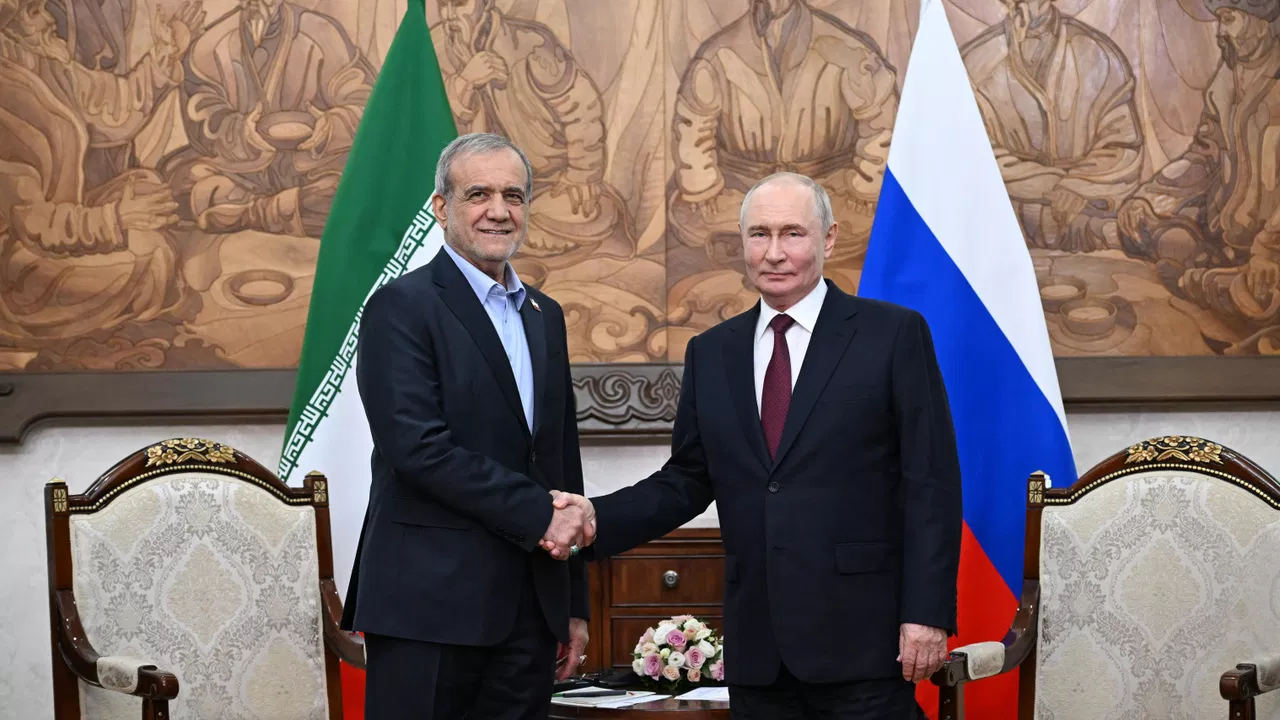 Посол Ирана анонсировал встречу Путина и Пезешкиана в конце октября